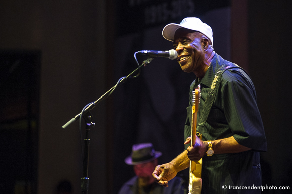 Zapłakany deszczem Chicago Blues Festival