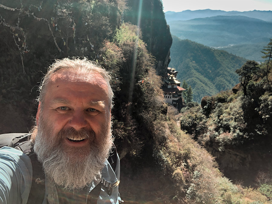 A to moje selfi z Tiger's Nest w tle, Bhutan 2019