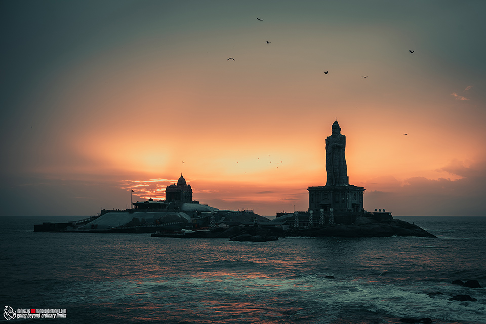 Kanyakumari, monument Wiwekanandy i pomnik poety z Tamil Nadu