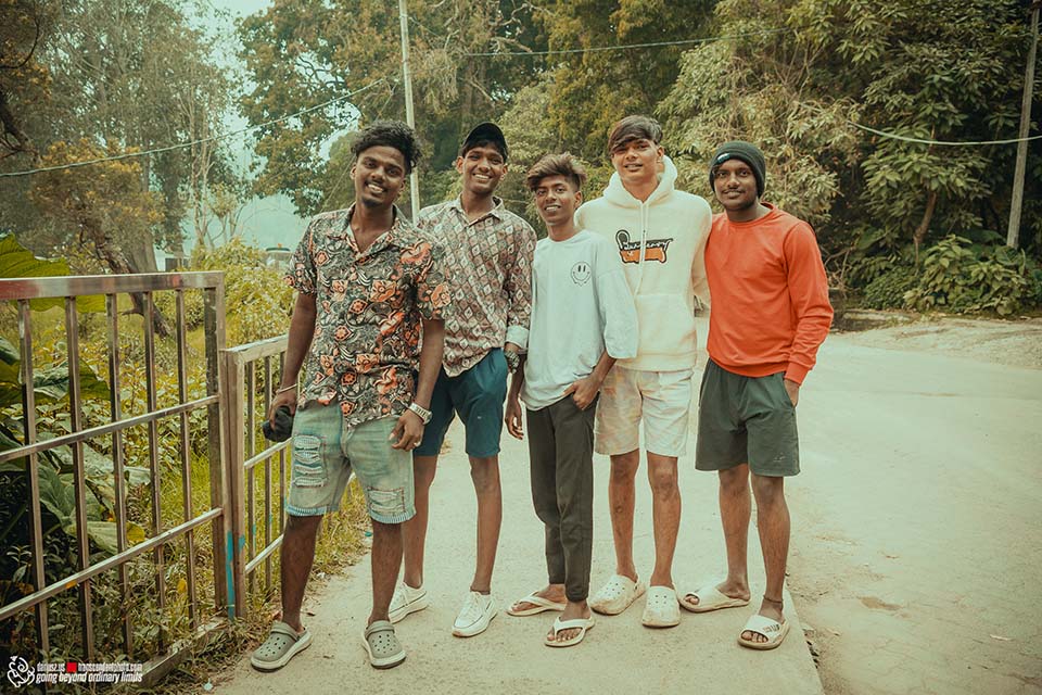 Indyjscy chłopcy w Kodaikanal