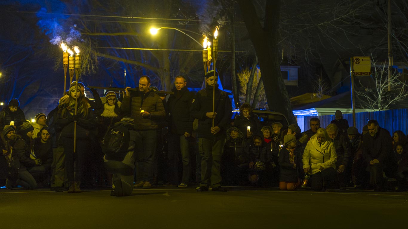 Polonia w Ameryce od dziesięcioleci powtarza, że żyje w kraju wolności — tylko czy naprawdę rozumie, czym ta wolność jest? Ten spis stawia niewygodne pytanie: czy można nazywać się obywatelem, nie uczestnicząc w życiu wspólnoty, nie rozumiejąc jej prawa, historii i wartości?